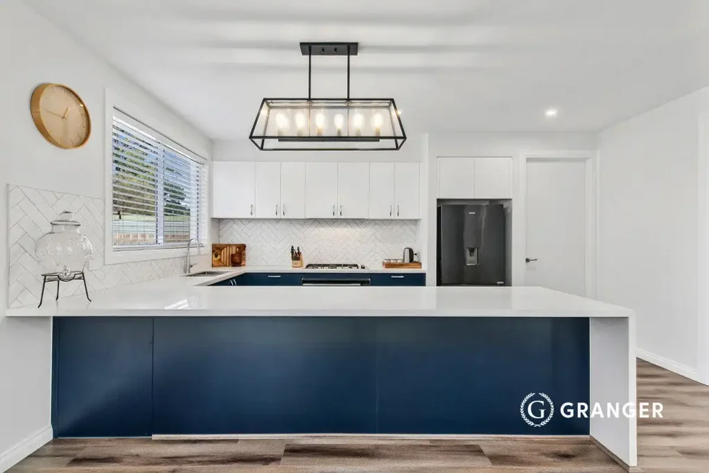 Mount Martha 4Zimmer Beachside -  Near New, and Waiting For You!