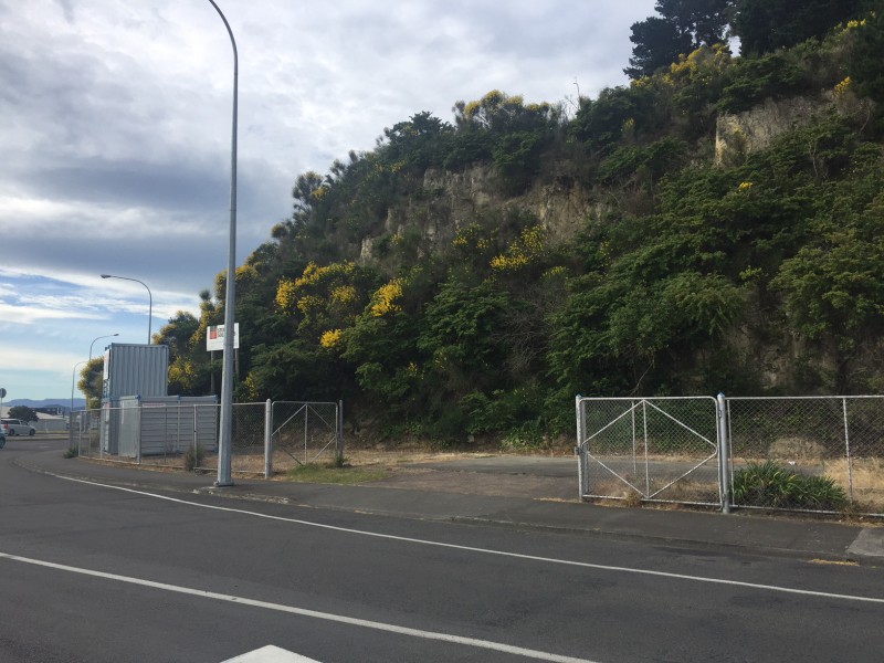 70 Corunna Bay, Hospital Hill, Napier, 0 habitaciones, 1 baños