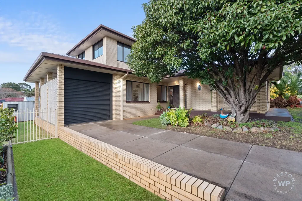 15 Mandalay Drive, Happy Valley, SA 5159