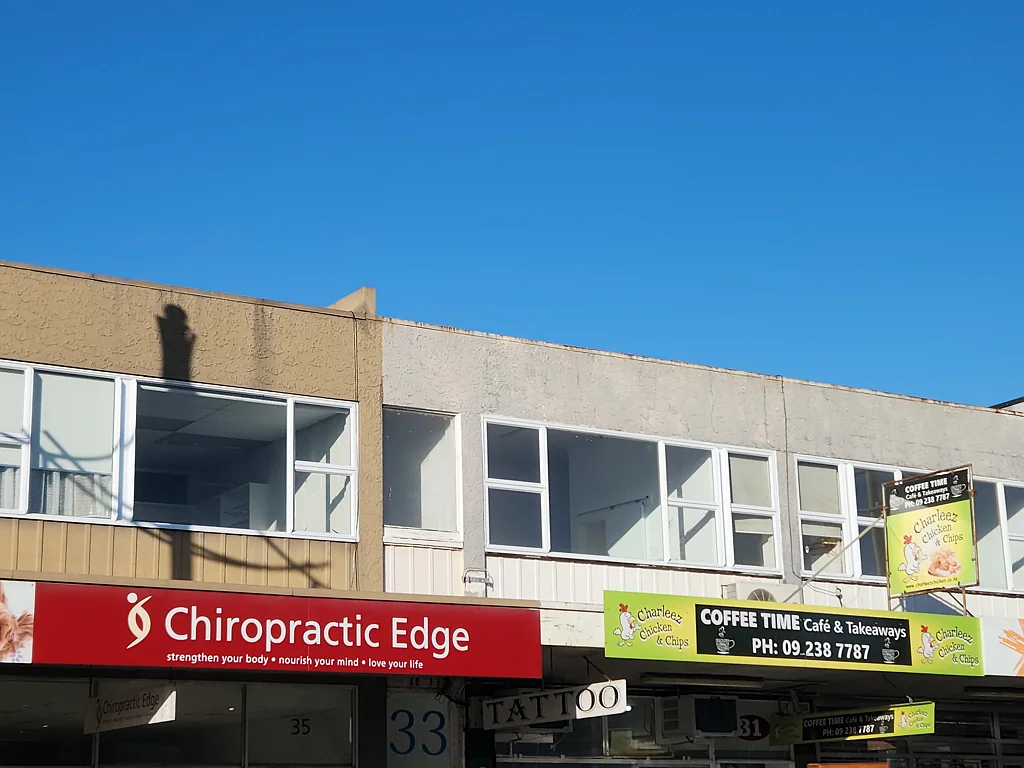 Pukekohe Flexible space upstairs on King Street