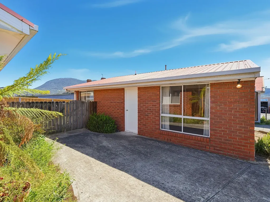 2/112 Howard Road, Goodwood, TAS 7010