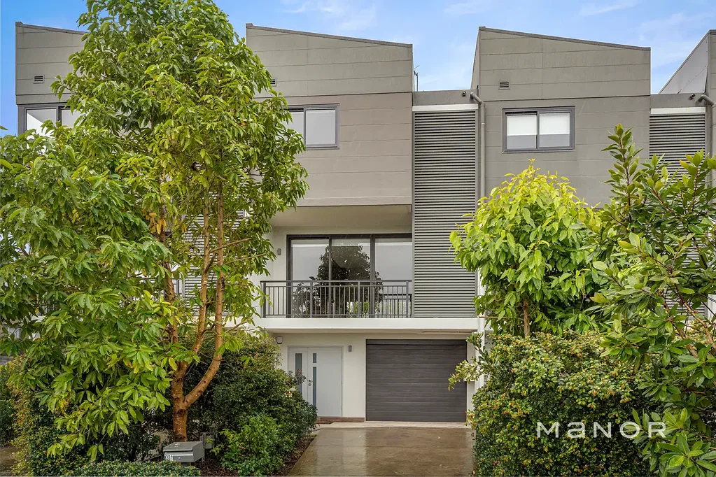 Kellyville 3 Bedroom Parkview Luxury