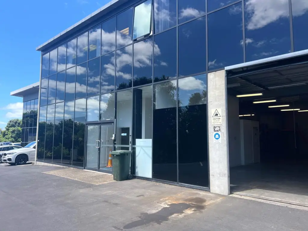 Avondale WAREHOUSE / OFFICE IN CENTRAL ROSEBANK LOCATION