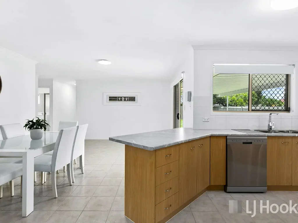 25 Chancellor Drive, Urraween, QLD 4655