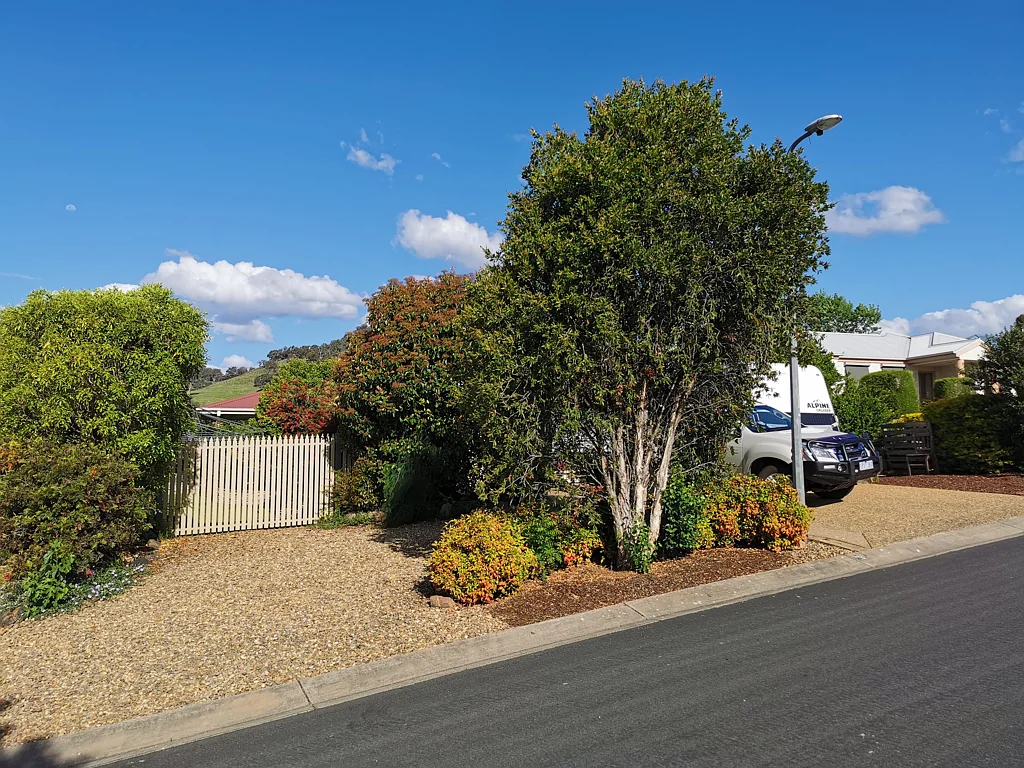 9 MACKENZIE CRESCENT, Wodonga, VIC 3690