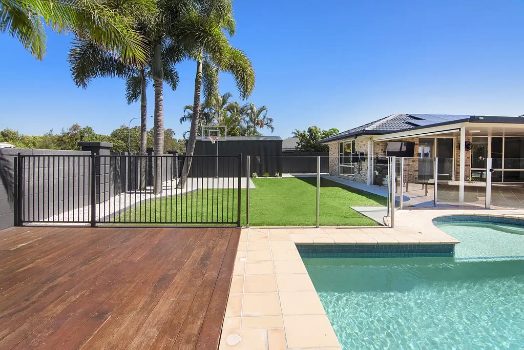 Helensvale 4房  The Ultimate Family Entertainer with Space, Lifestyle & Everything You Need