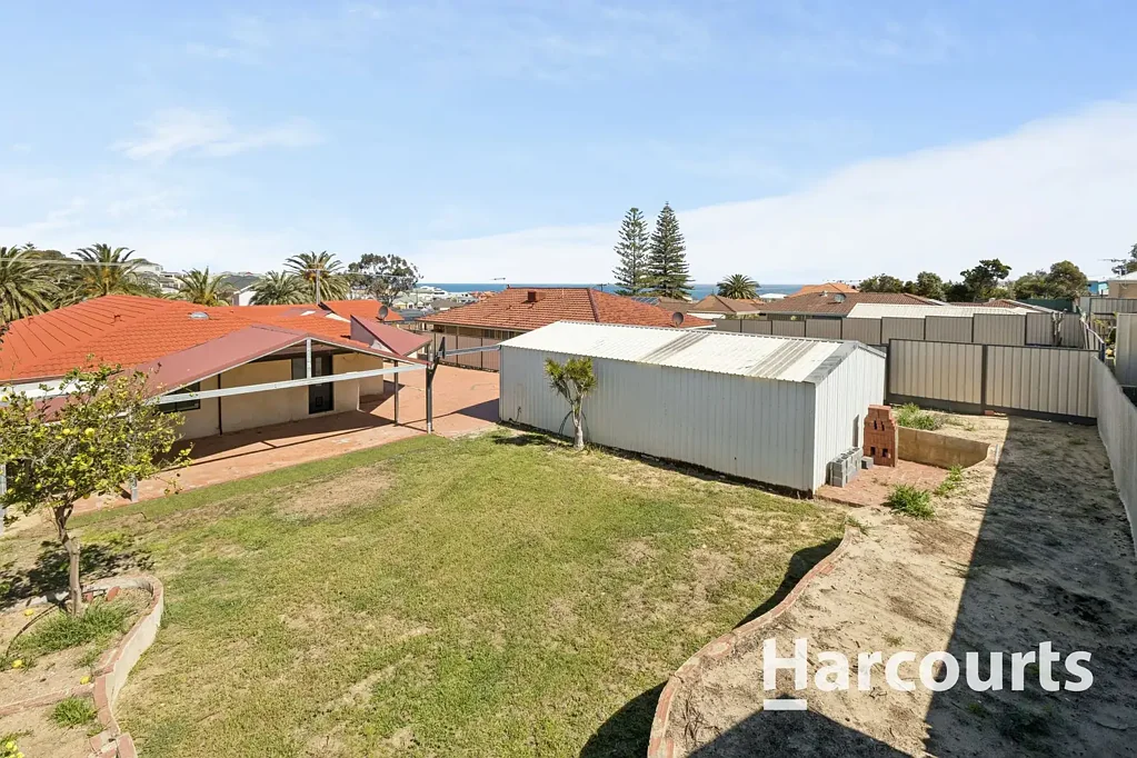 Quinns Rocks 4બેડરૂમ Ocean Views & Coastal Potential Open Sun 27th 10:30-11