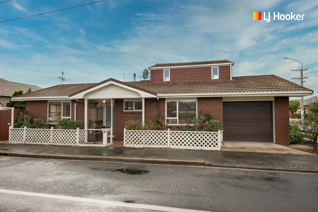 86 Bay View Road, Saint Kilda, Otago