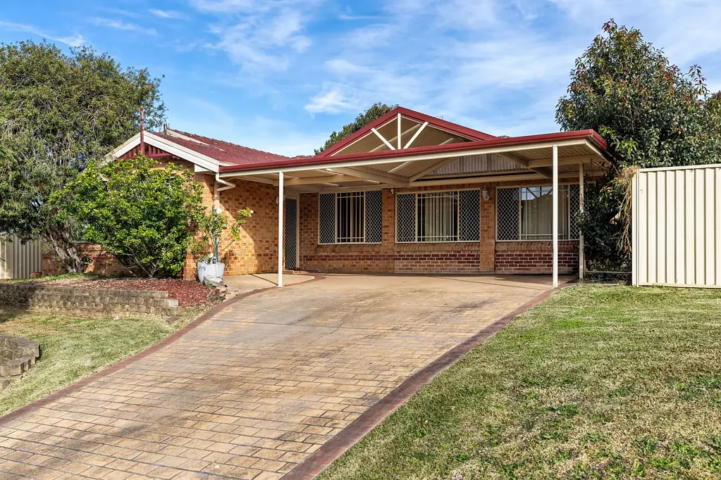 15 Ridgewood Drive, Woongarrah, NSW 2259