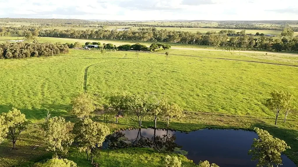 Boynewood  AURA PARK - Fattening or Backgrounding Block - 1.2km frontage to Boyne River