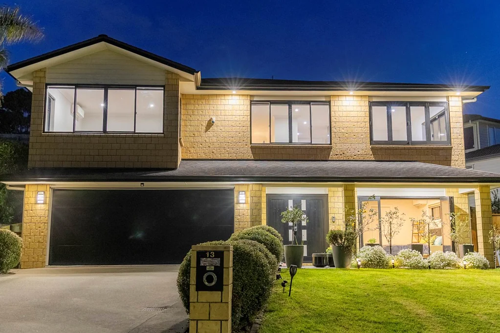 The Gardens 4chambre Where Stunning Views & Family Living Come Together