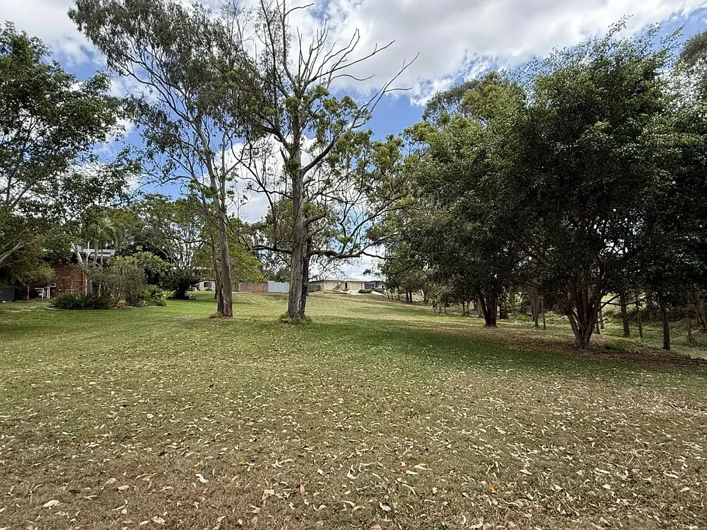 4A Rocklea Drive, Southside, QLD 4570