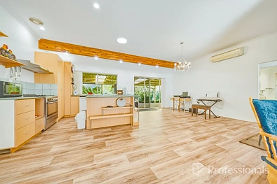 52 Lyons Road, Waroona, WA 6215, 4 phòng ngủ, 2 phòng tắm, House