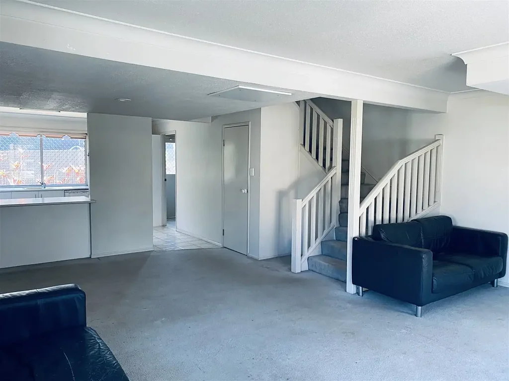 2/10 Lawrence Close, Robertson, QLD 4109