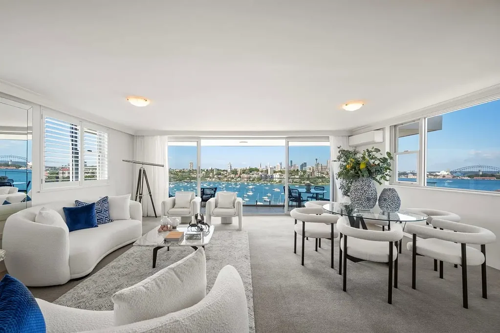 Point Piper 3 Bedroom Luxury Whole-Floor Sub-Penthouse With Breathtaking Views To Harbour Bridge