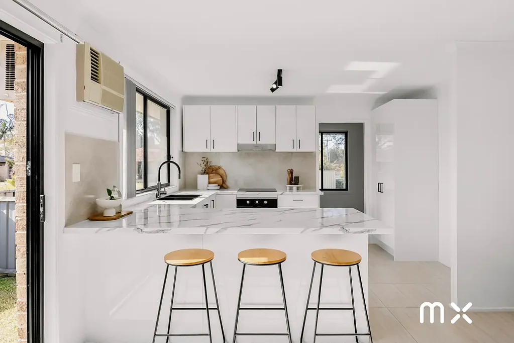 1 Parkdale Avenue, Horsley, NSW 2530