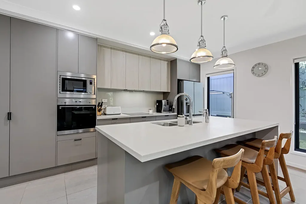 Little Mountain 3房  Palm Lake Caloundra Cay - Home 237  "Antigua Design"