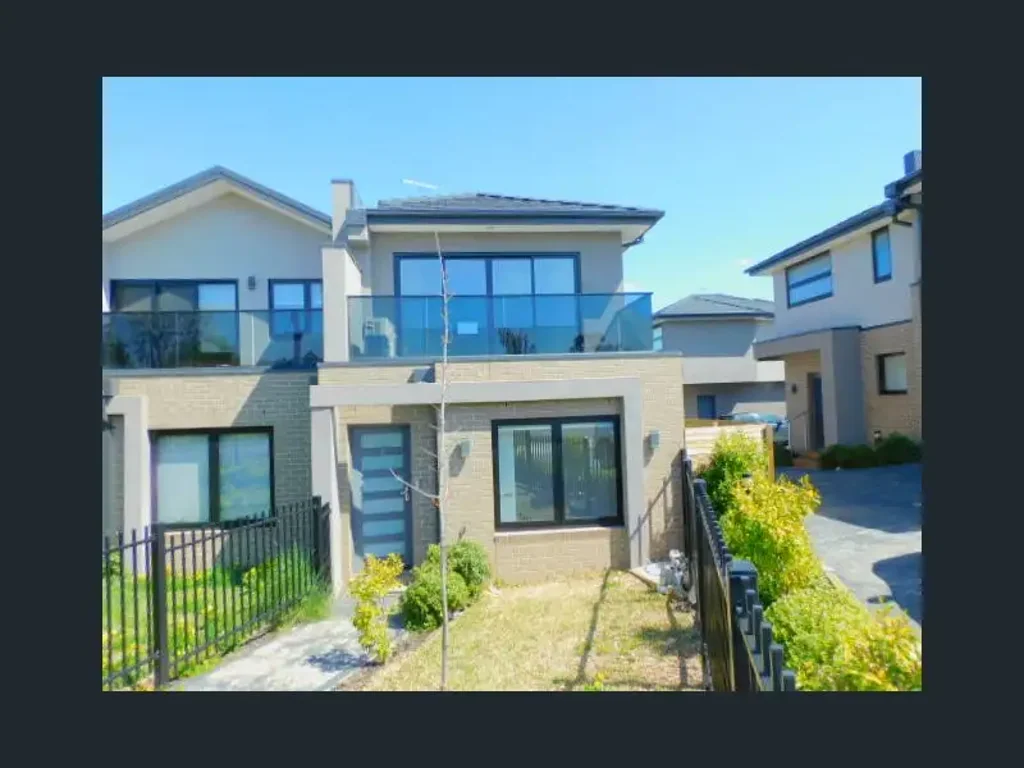 Glenroy 2 Slaapkamer 3/715 Pascoe Vale Road, Glenroy VIC 3046 | Exceptional Opportunity - $550,000
