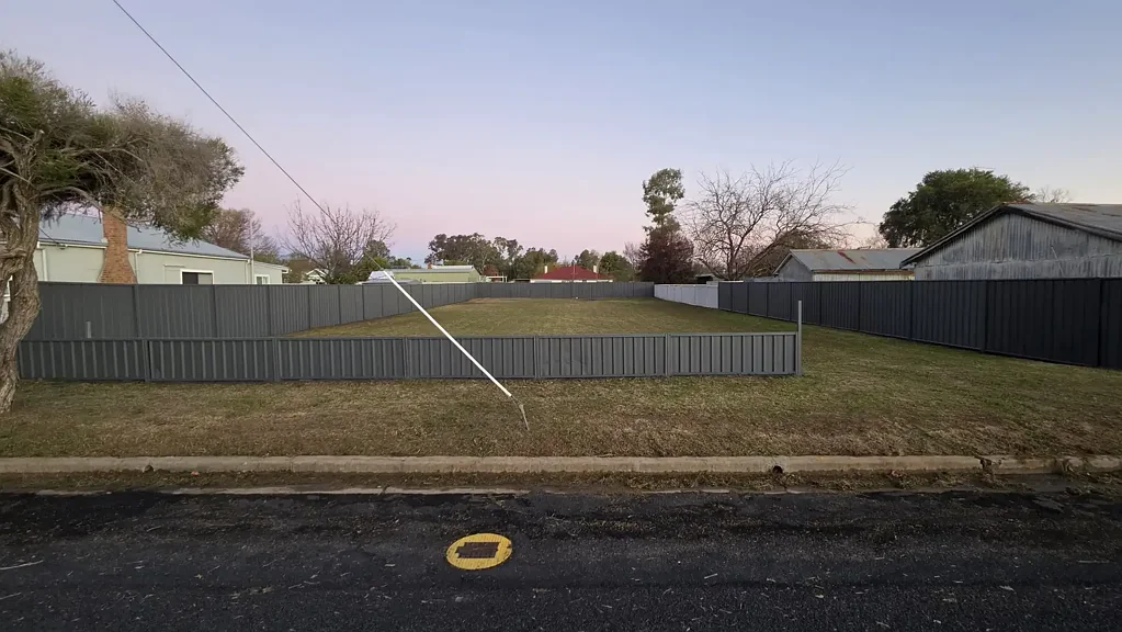 Coonabarabran Rare Residential Land   WALK TO TOWN !