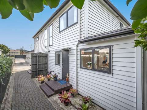 Onehunga 3房  Modern & Stylish Living in Central Location