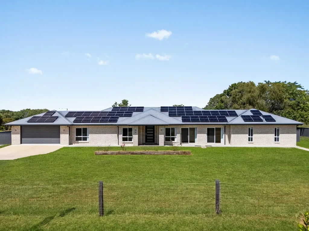 27 Adelong Avenue, Thagoona, QLD 4306