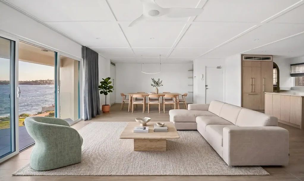 North Bondi Luxury - Live your best life - 2 bed, 2 bath, 1 parking