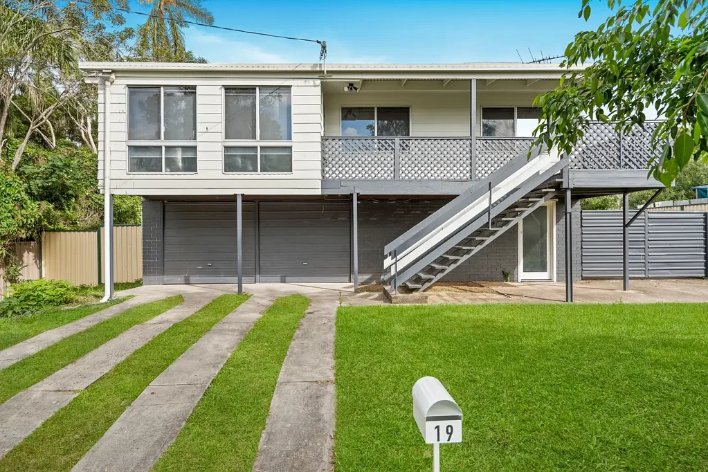 19 Blackton Street, Logan Central, QLD 4114