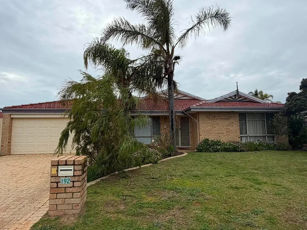 Spacious Family Home Just Moments from Warnbro Beach