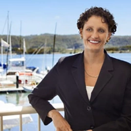 Alison Williams
