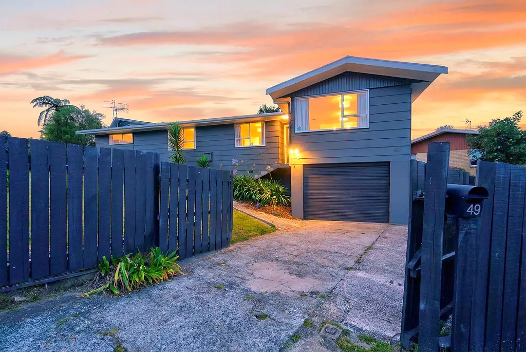49 Norana Road, Timberlea, Upper Hutt, Wellington