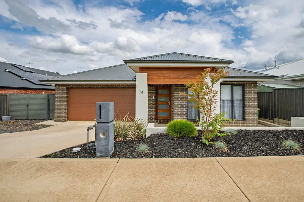 74 HIGHCLIFFE ROAD, Leneva, VIC 3691