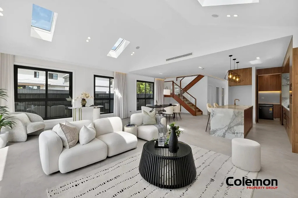 Brand New Luxury Family Home | 5 Bedrooms | Multiple Living Areas