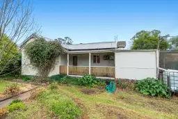 29 GANOO ST, Yeoval