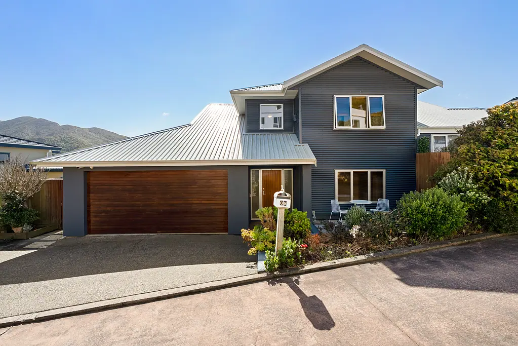 Crofton Downs 5房  Spacious Family Living in Crofton Downs