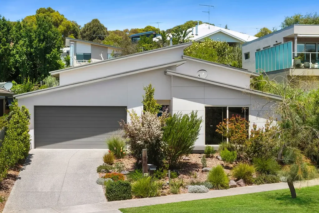 105 Spring Valley Drive, Torquay, VIC 3228