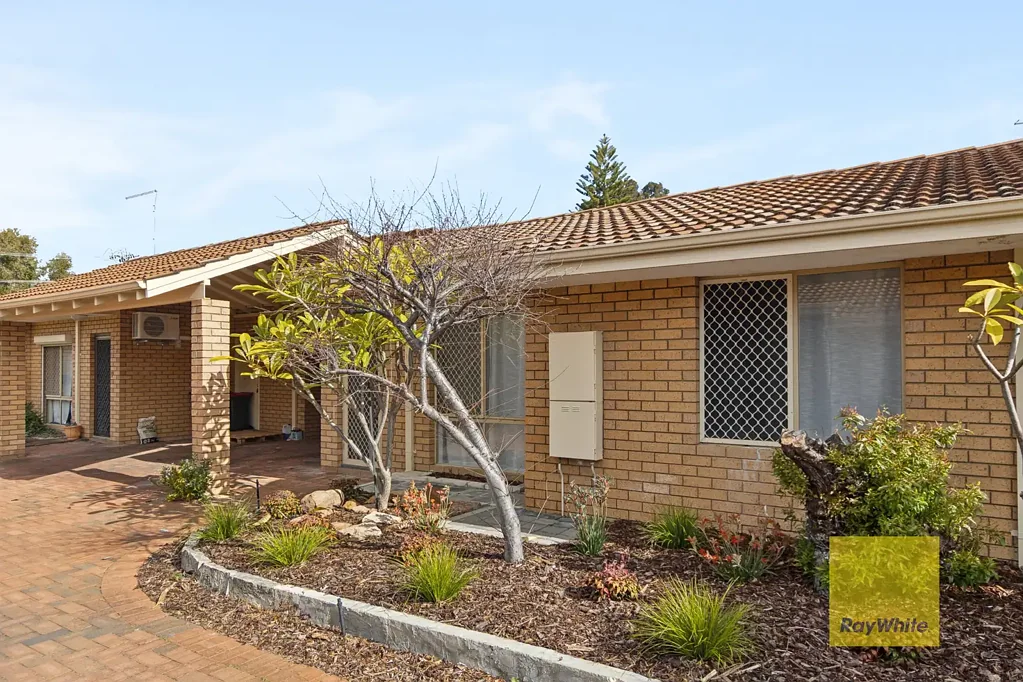 Dianella 2Moenga Stylishly Renovated & Ready to Enjoy
