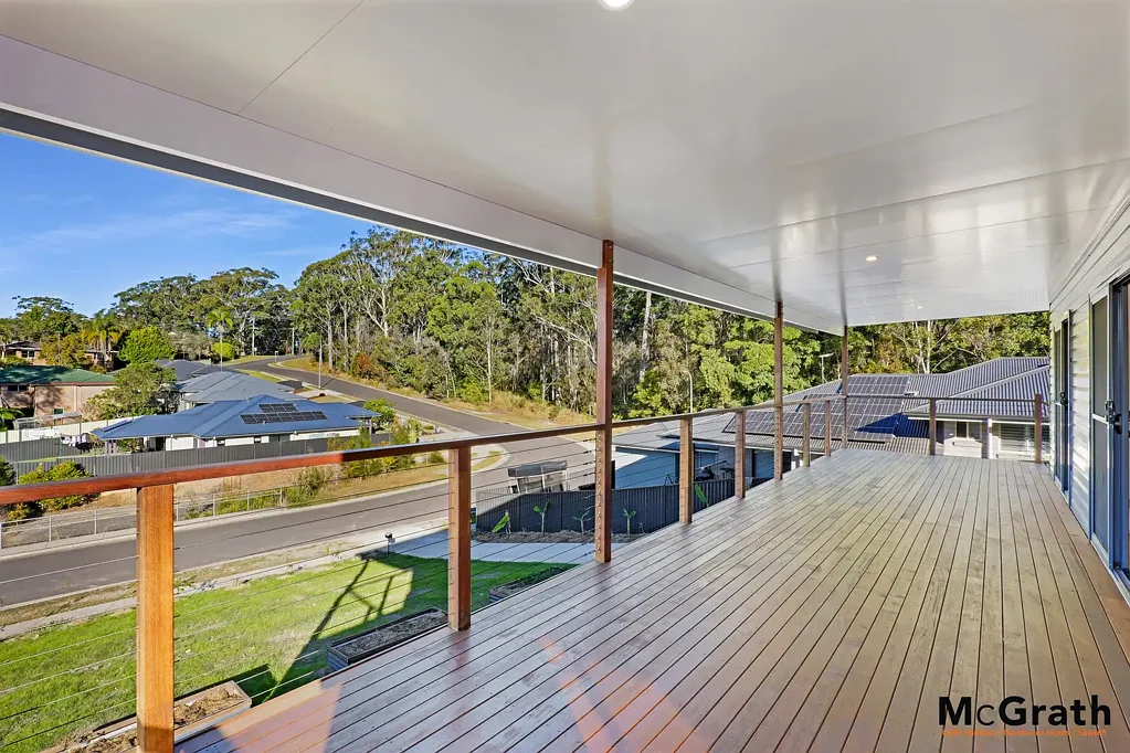 Hyland Park 3chambre Modern Comfort Meets Coastal Convenience