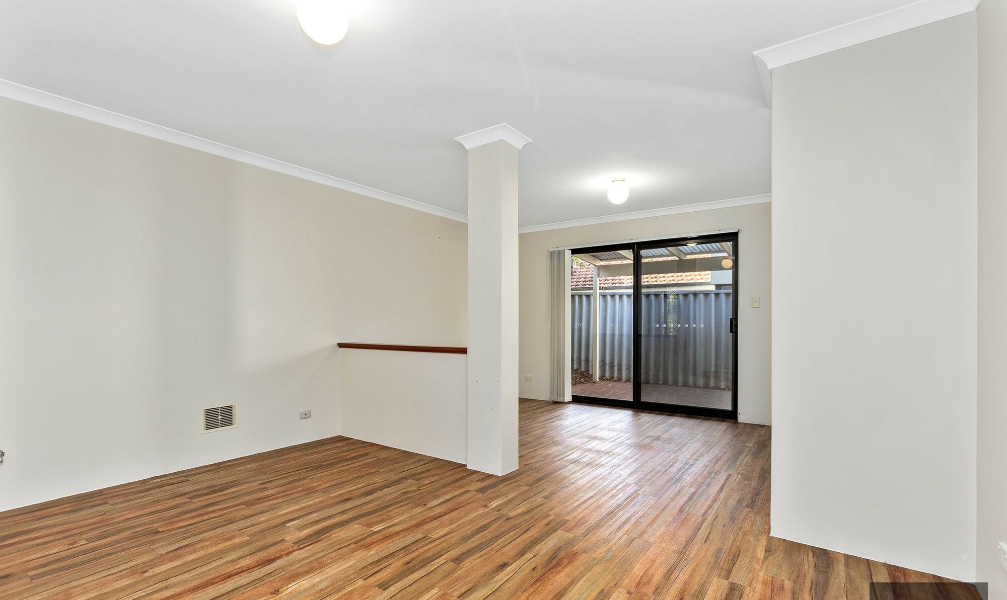 UNIT 4 11 GOCHEAN AV, BENTLEY WA 6102, 0房, 0浴, Townhouse