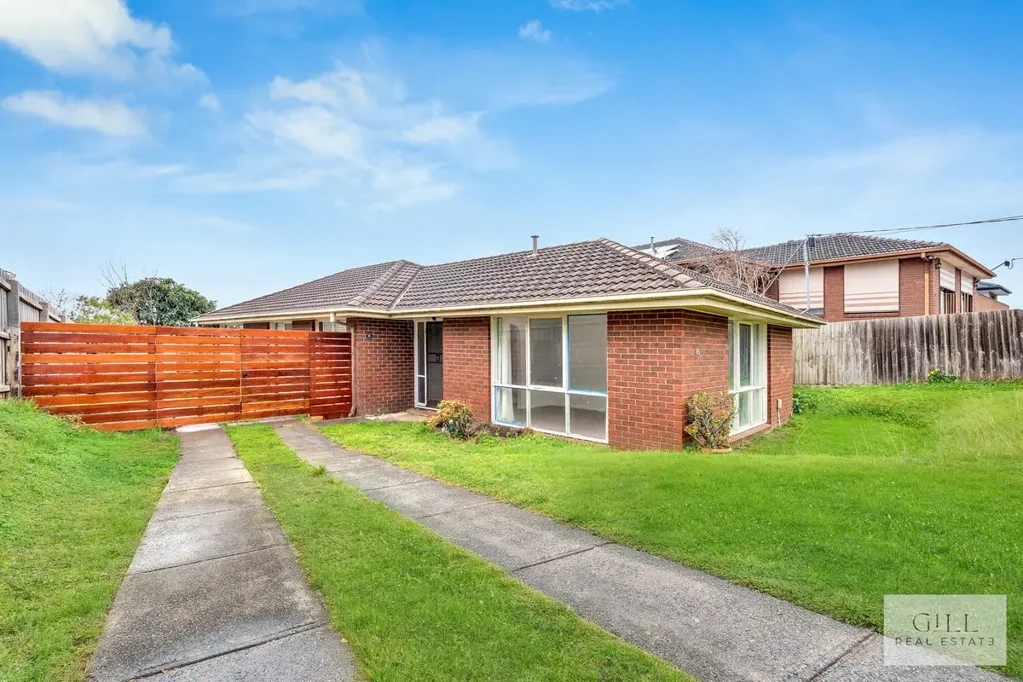Convenient Living in Dandenong North