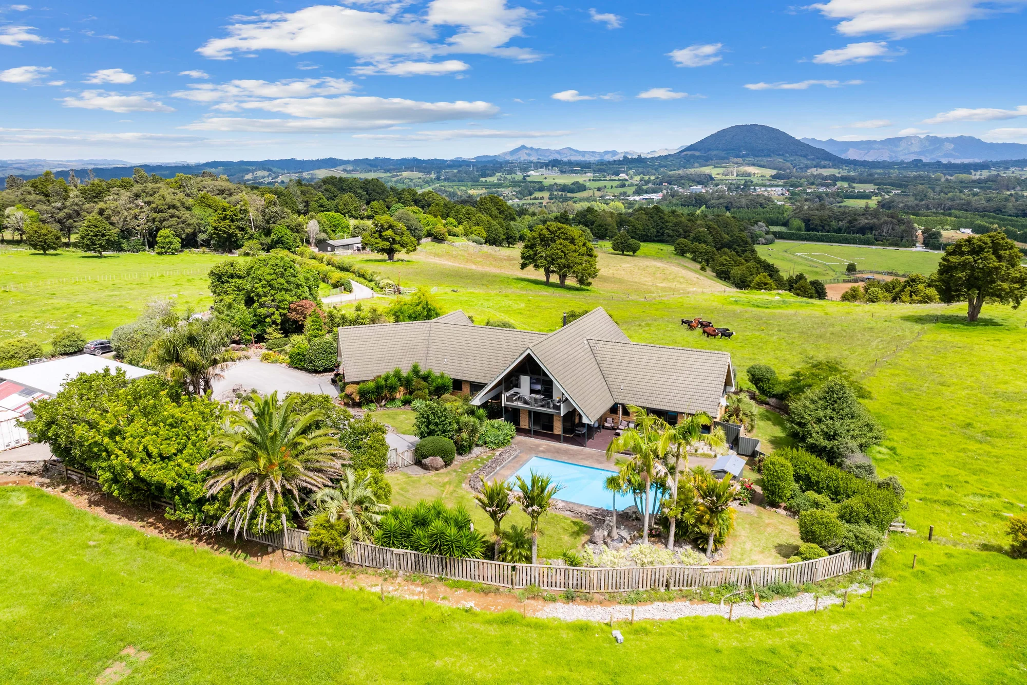 Maungatapere 5房 Pasture, Pool & Potential in Maungatapere