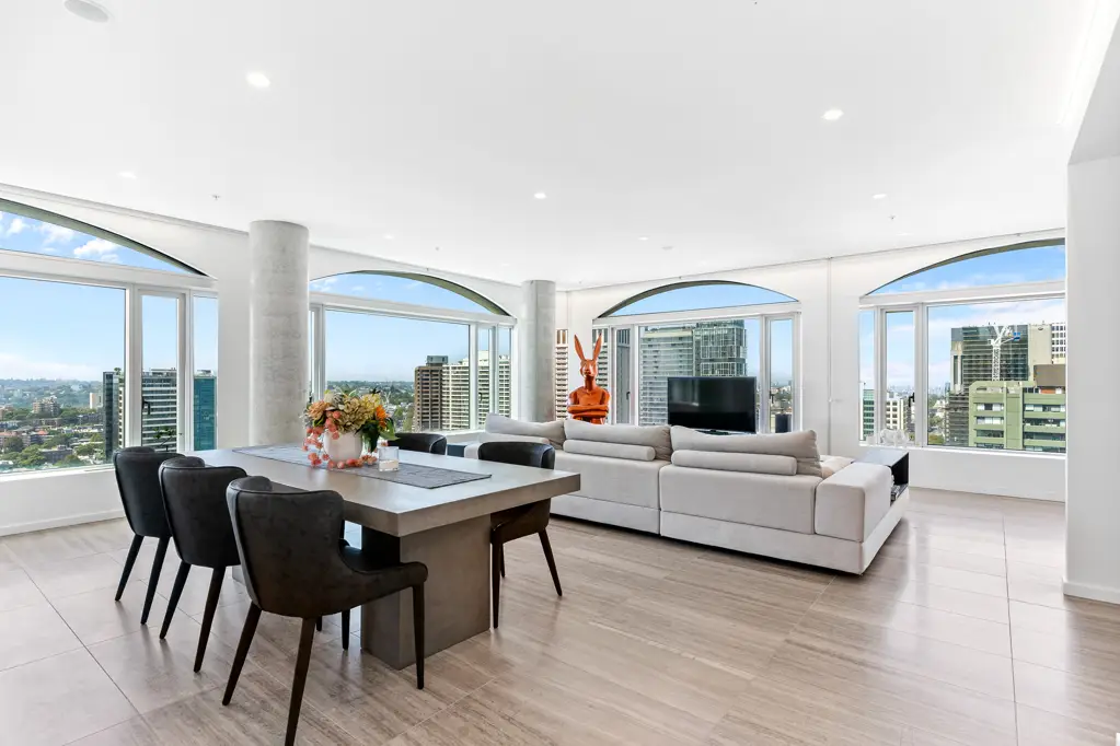 Sydney 3Habitaciones A Masterpiece of Urban Luxury: 3-Bedroom Corner Apartment with Unsurpassed Views in Castle Residences