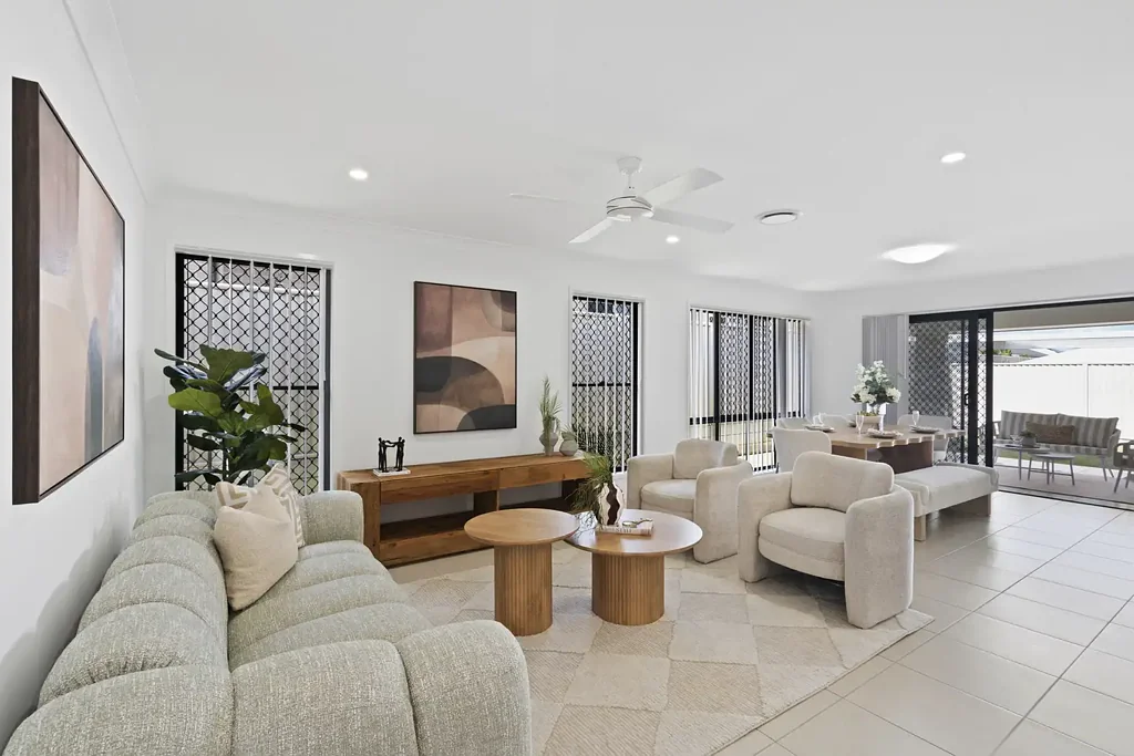 Alexandra Hills 4房 专为家庭生活设计，空间、风格与功能兼备。即刻入住，尽享舒适！ Designed for Family Living with Space, Style & Functionality. Ready to Enjoy!