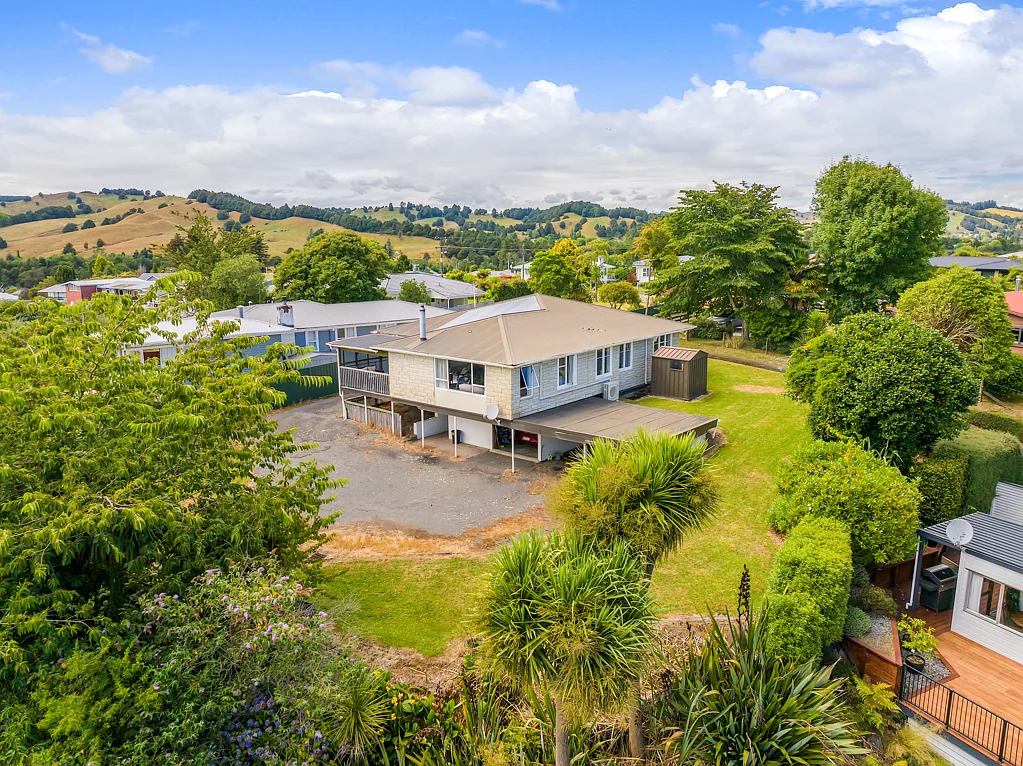 Taumarunui 3कमरा Space, location and views