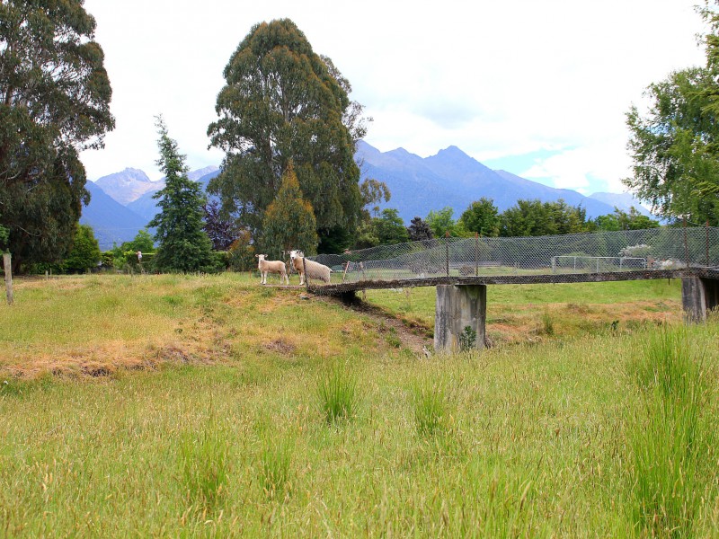 35 Home Street, Manapouri, Southland, 0房, 1浴