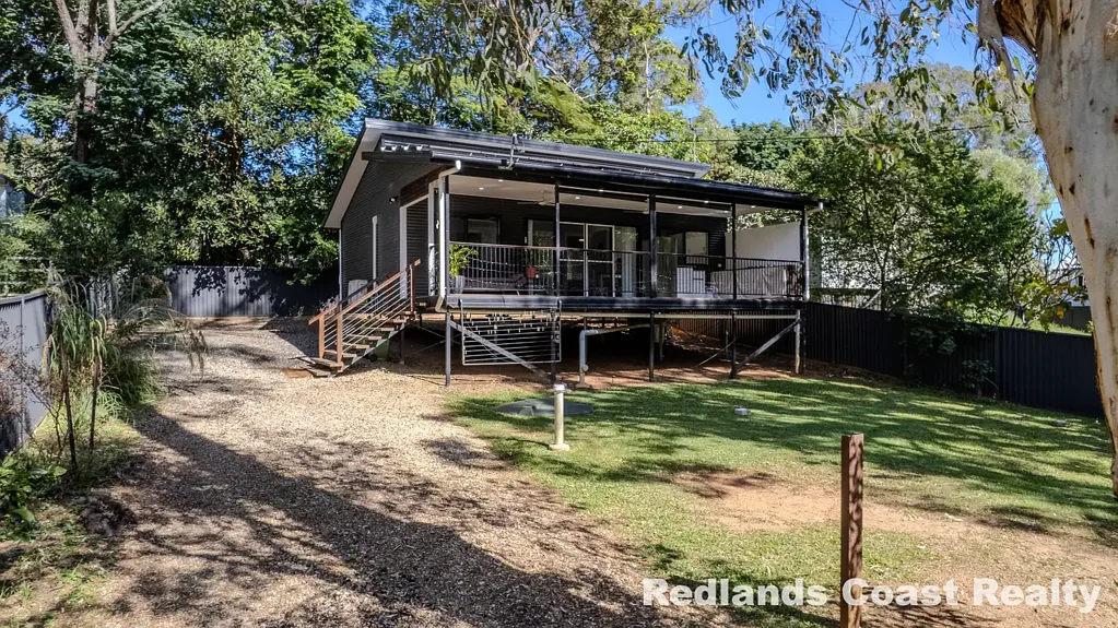 Lamb Island 2房 一尘不染、低维护的岛屿生活——现代两居室住宅 IMMACULATE, LOW-MAINTENANCE ISLAND LIVING – MODERN 2 BED HOME