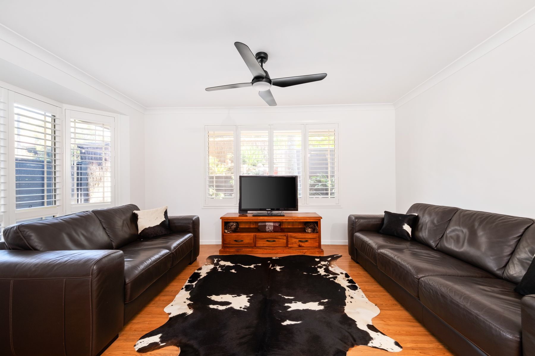 33 BLYTHESWOOD AV, WARRAWEE NSW 2074, 0 chambres, 0 salles de bain, House