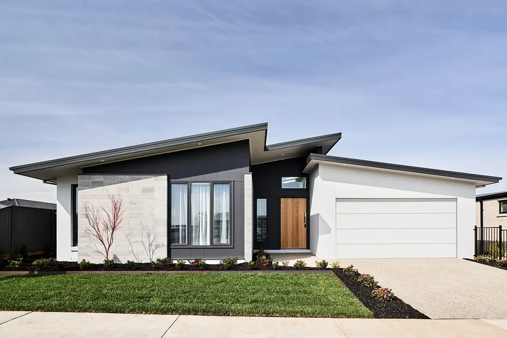 Lucas 4房  Contemporary Elegance with GJ Gardner Display Home Quality