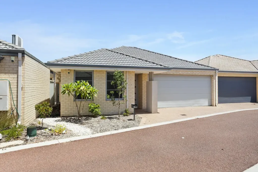 4/18 Oligantha Elbow, Banksia Grove, WA 6031