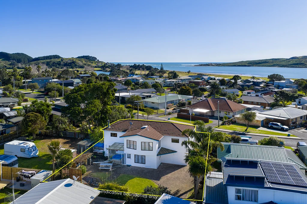 6 Uenuku Avenue, Raglan, Waikato