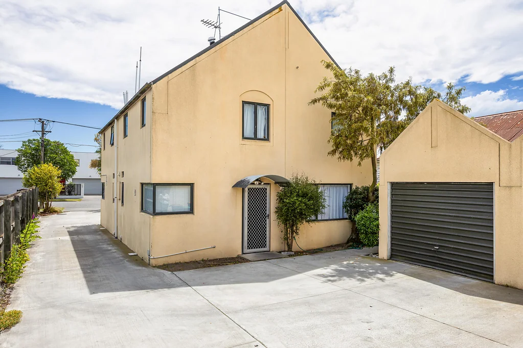 Phillipstown 2部屋 Sunny and spacious two-bedroom townhouse